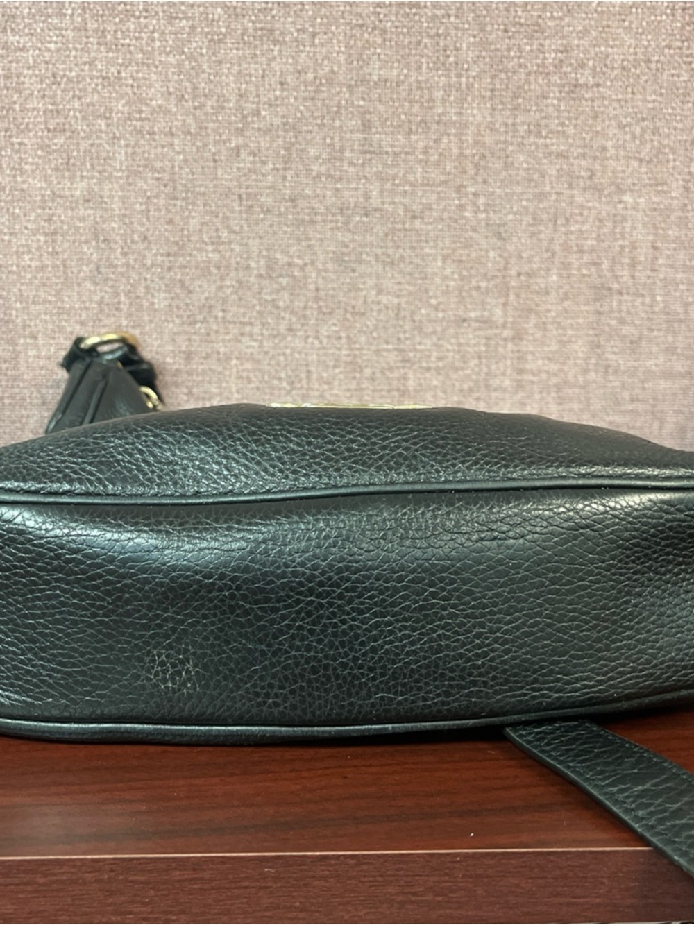 Coach Black Pebbled Leather Shoulder Bag with Gold Logo - Picture 6 of 12